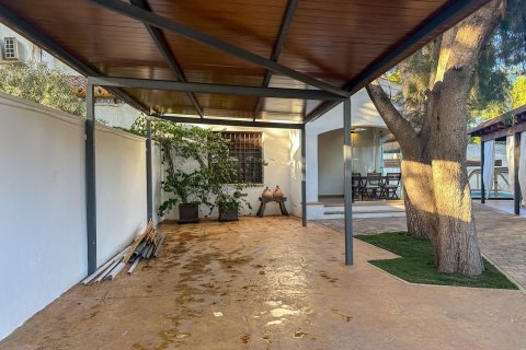 Продажа виллы в Пунта Прима, Аликанте, Испания 4 спальни, 144м2 №180593 - фото 17