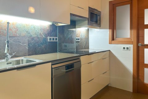 Продажа виллы в Пунта Прима, Аликанте, Испания 4 спальни, 144м2 №180593 - фото 9