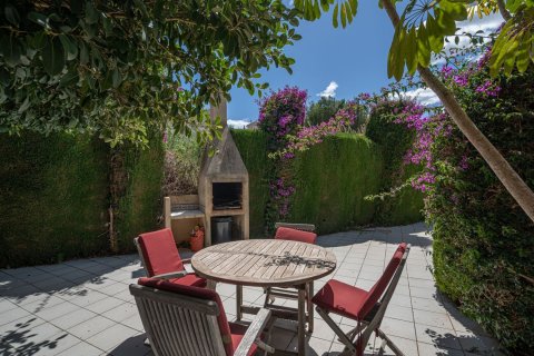 Huvila myytävänä Dehesa De Campoamor, Alicante, Espanja, 4 makuuhuonetta, 167 m2 No. 180594 - kuva 4