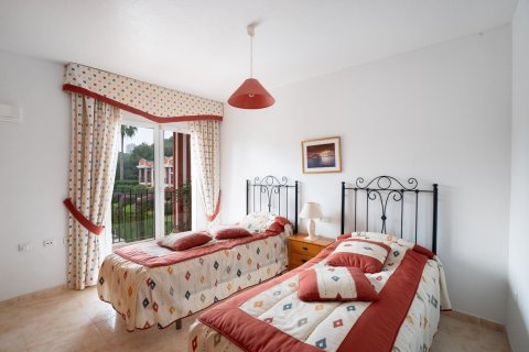 Huvila myytävänä Dehesa De Campoamor, Alicante, Espanja, 4 makuuhuonetta, 167 m2 No. 180594 - kuva 15