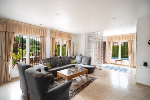 Huvila myytävänä Dehesa De Campoamor, Alicante, Espanja, 4 makuuhuonetta, 167 m2 No. 180594 - kuva 8
