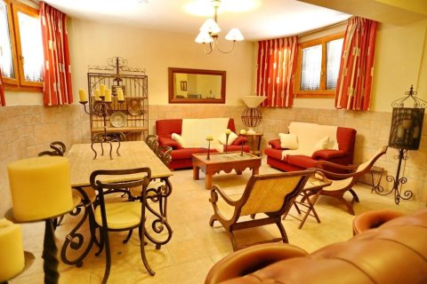 Villa zum Verkauf in Guardamar del Segura, Alicante, Spanien 5 Schlafzimmer, 261 m2 Nr. 180595 - Foto 17