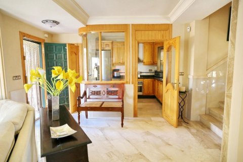 Villa zum Verkauf in Guardamar del Segura, Alicante, Spanien 5 Schlafzimmer, 261 m2 Nr. 180595 - Foto 7