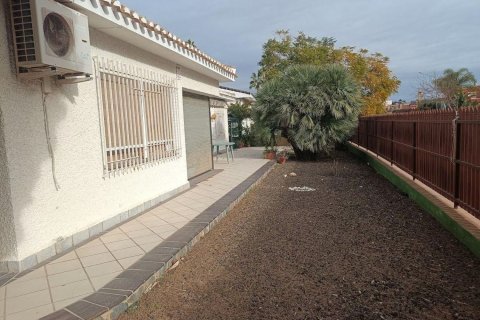 Villa zum Verkauf in Alicante, Spanien 4 Schlafzimmer, 212 m2 Nr. 180596 - Foto 2