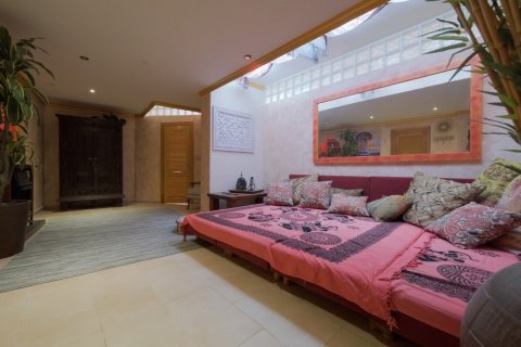 Villa for sale Callosa D'en Sarria, Alicante, Spain 6 bedrooms,  No. 116369 - photo 20
