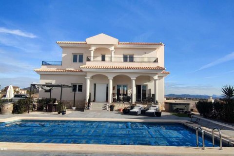 Villa zum Verkauf Pinoso, Alicante, Spanien 4 Schlafzimmer, 180 m2 Nr. 116372 - Foto 1