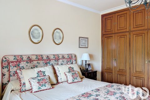 Продажа дома в Понтеведра, Испания 4 спальни, 7100м2 №153937 - фото 17