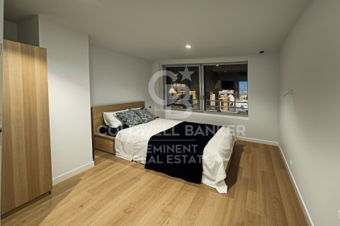 Apartamento en venta en Barcelona, España 2 dormitorios, 147 m2 No. 159548 - foto 9