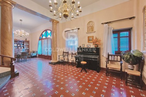 House for sale in Castellon, Spain 11 bedrooms, 520 sq.m. No. 159546 - photo 3