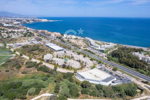 Huoneisto myytävänä Estepona, Malaga, Espanja, 3 makuuhuonetta, 144 m2 No. 159550 - kuva 22