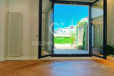 Kattohuoneisto myytävänä Madrid, Espanja, 3 makuuhuonetta, 170 m2 No. 159547 - kuva 6