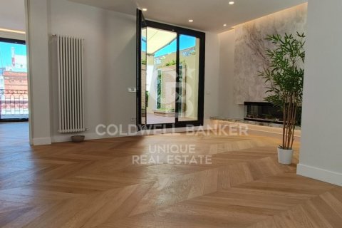 Kattohuoneisto myytävänä Madrid, Espanja, 3 makuuhuonetta, 170 m2 No. 159547 - kuva 8