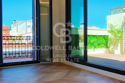 Kattohuoneisto myytävänä Madrid, Espanja, 3 makuuhuonetta, 170 m2 No. 159547 - kuva 4