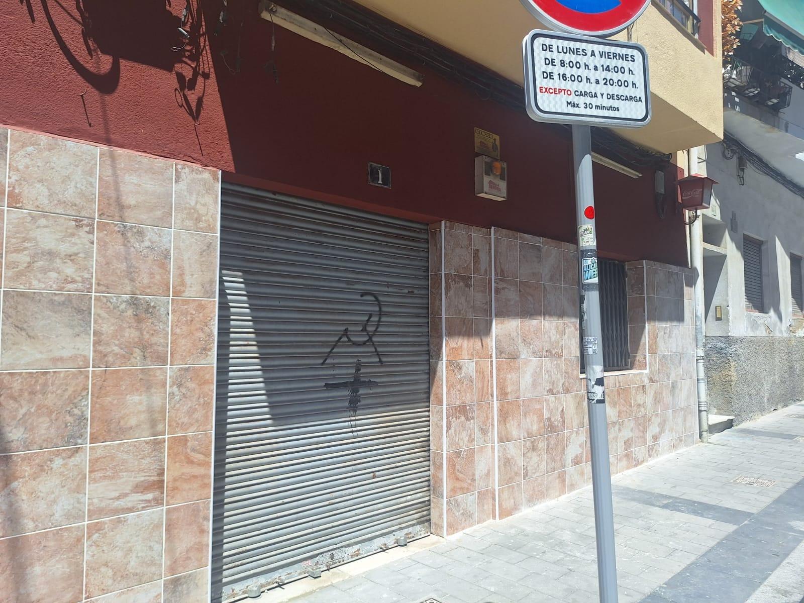Propiedad comercial en Alicante, España 1 dormitorio, 80 m2 No. 183071