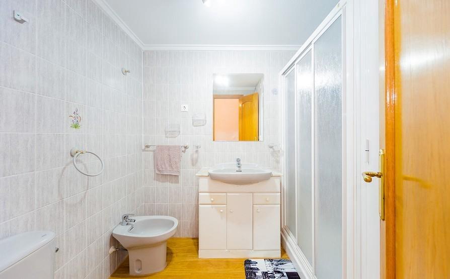 Apartment à Torrevieja, Alicante, Espagne 2 chambres, 74 m2 No. 183074