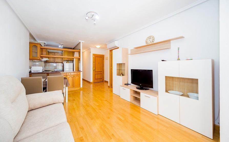 Apartment à Torrevieja, Alicante, Espagne 2 chambres, 74 m2 No. 183074