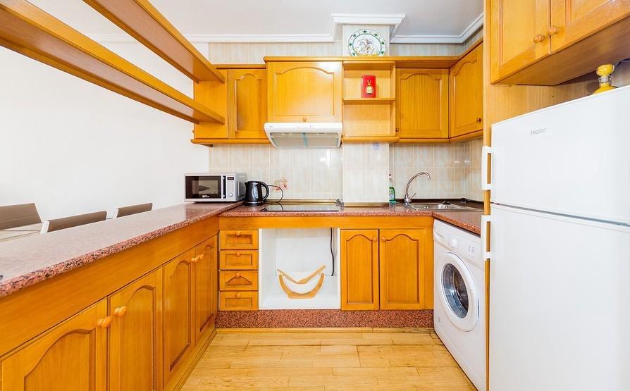 Apartment à Torrevieja, Alicante, Espagne 2 chambres, 74 m2 No. 183074