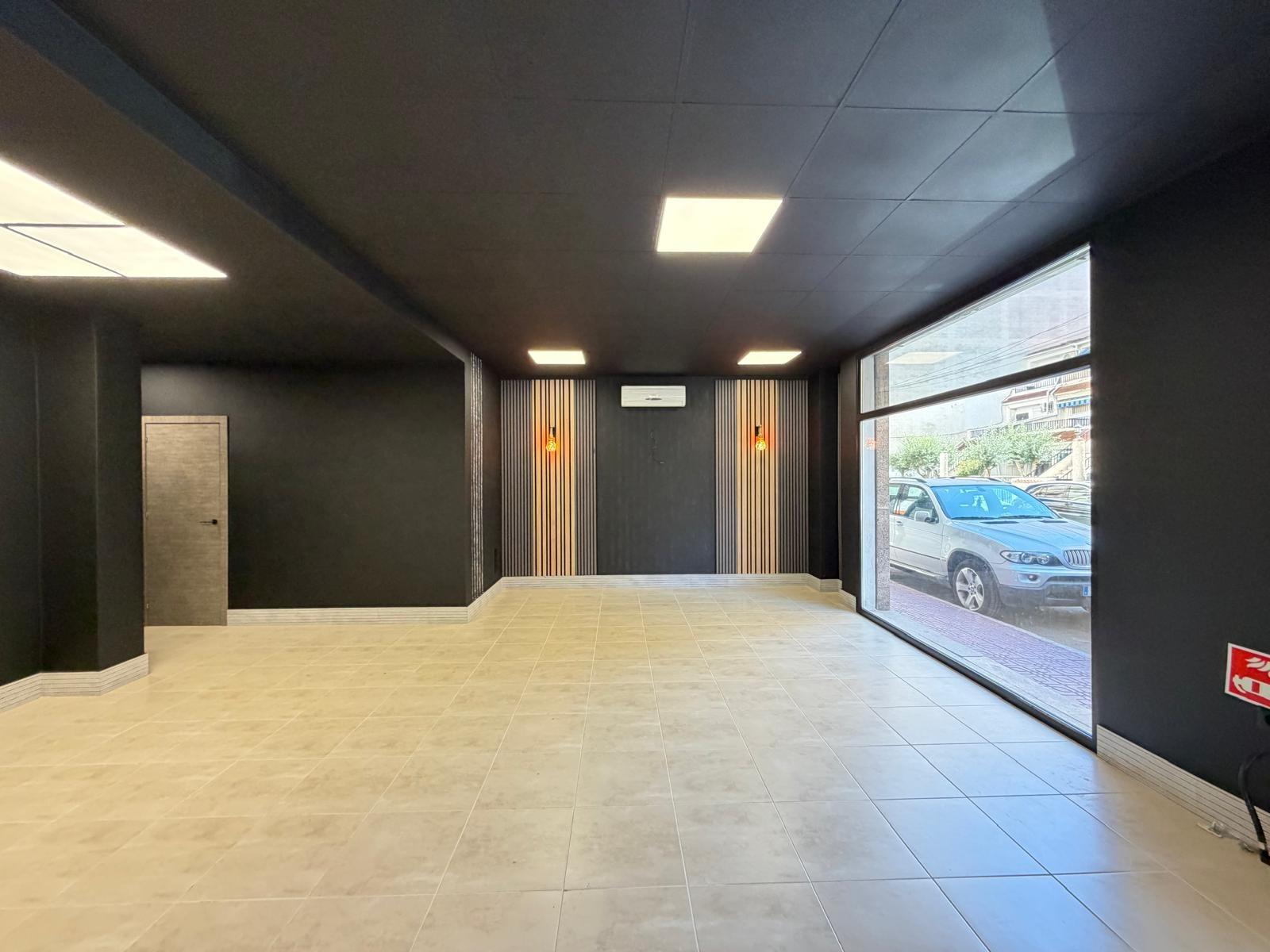 Lokal usługowy w Torrevieja, Alicante, Hiszpania 121 mkw. nr 183072