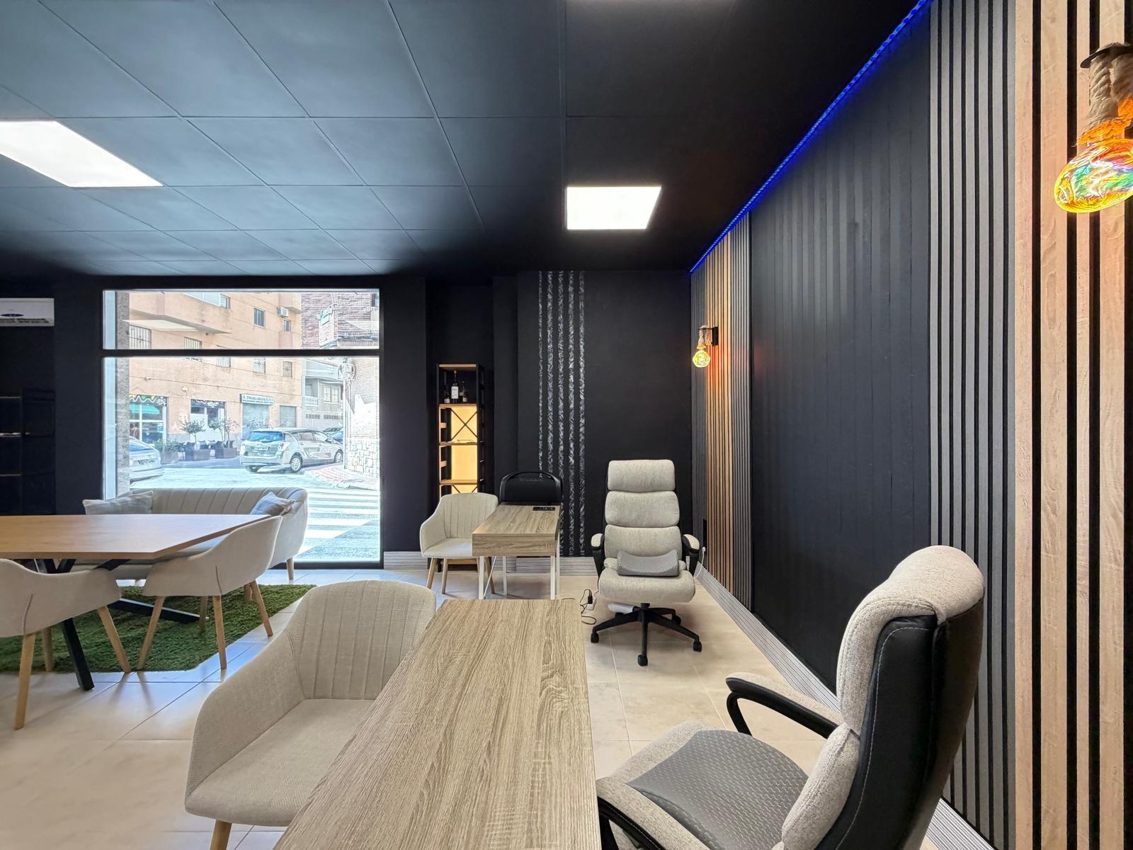 Lokal usługowy w Torrevieja, Alicante, Hiszpania 121 mkw. nr 183072