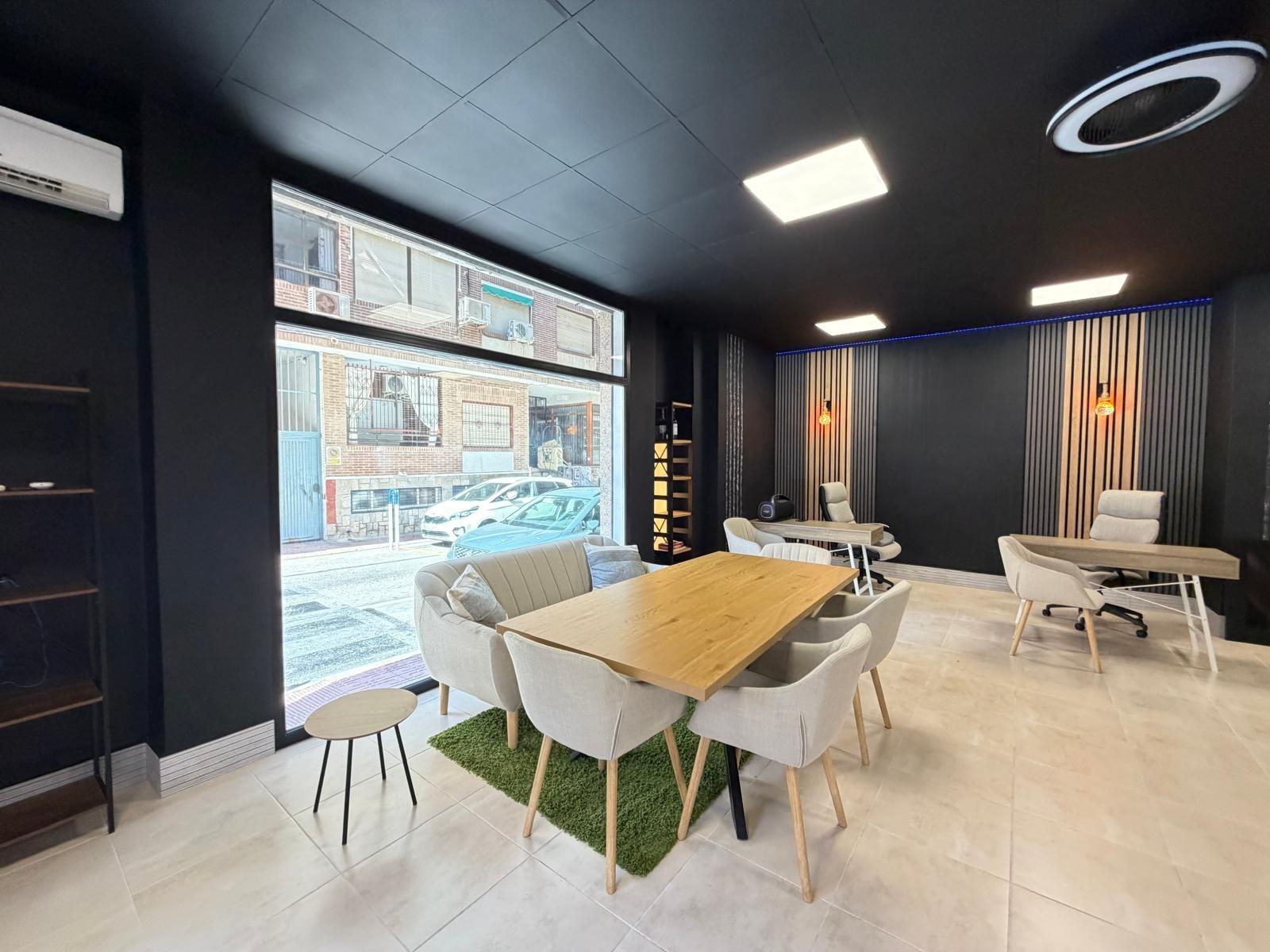 Lokal usługowy w Torrevieja, Alicante, Hiszpania 121 mkw. nr 183072
