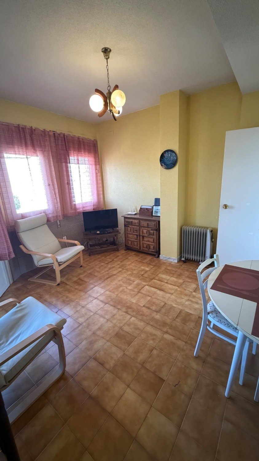 Apartment in Torrevieja, Alicante, Spain 1 bedroom, 45 sq.m. No. 183070