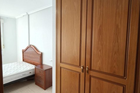 Lägenhet till salu i Torrevieja, Alicante, Spanien 2 sovrum, 70 kvm. Nr. 183069 - foto 23