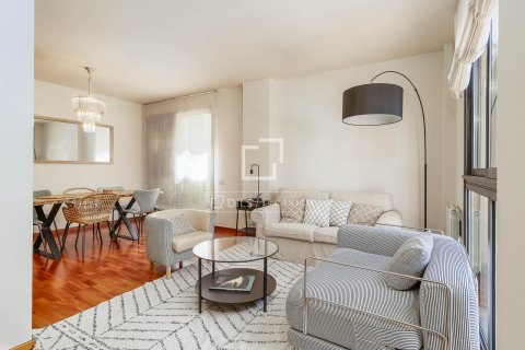 Apartment for sale in Barcelona, Spain 2 bedrooms, 105 sq.m. No. 192653 - photo 8