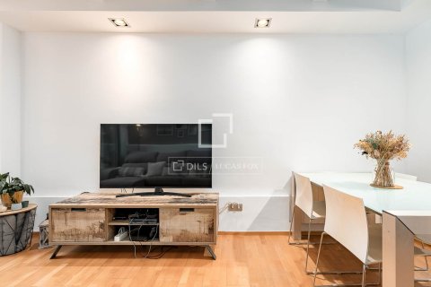 Villa zum Verkauf in Barcelona, Spanien 3 Schlafzimmer, 136 m2 Nr. 192654 - Foto 5
