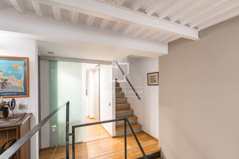 Villa zum Verkauf in Barcelona, Spanien 3 Schlafzimmer, 136 m2 Nr. 192654 - Foto 21