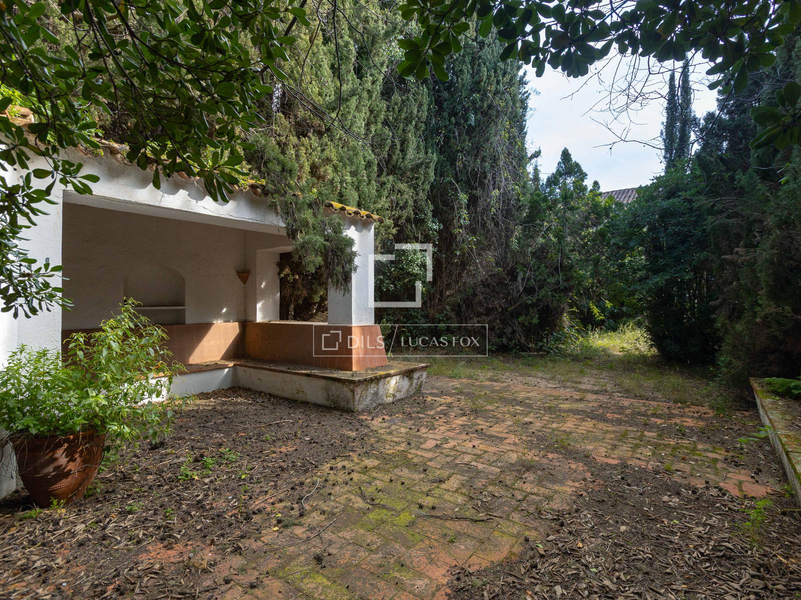 Propiedad comercial en Sant Andreu de Llavaneres, Barcelona, España 1847 m2 No. 192656