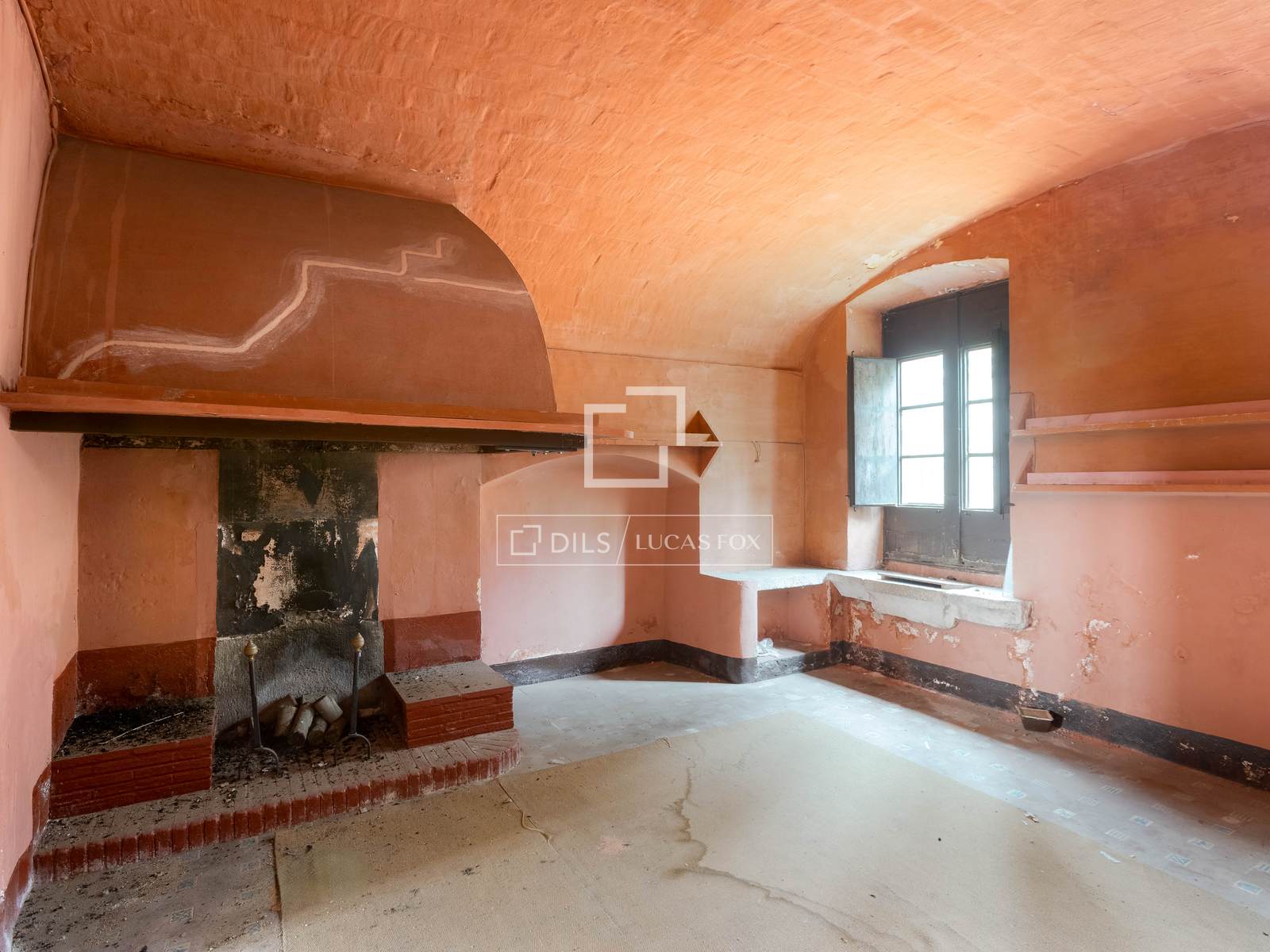 Propiedad comercial en Sant Andreu de Llavaneres, Barcelona, España 1847 m2 No. 192656