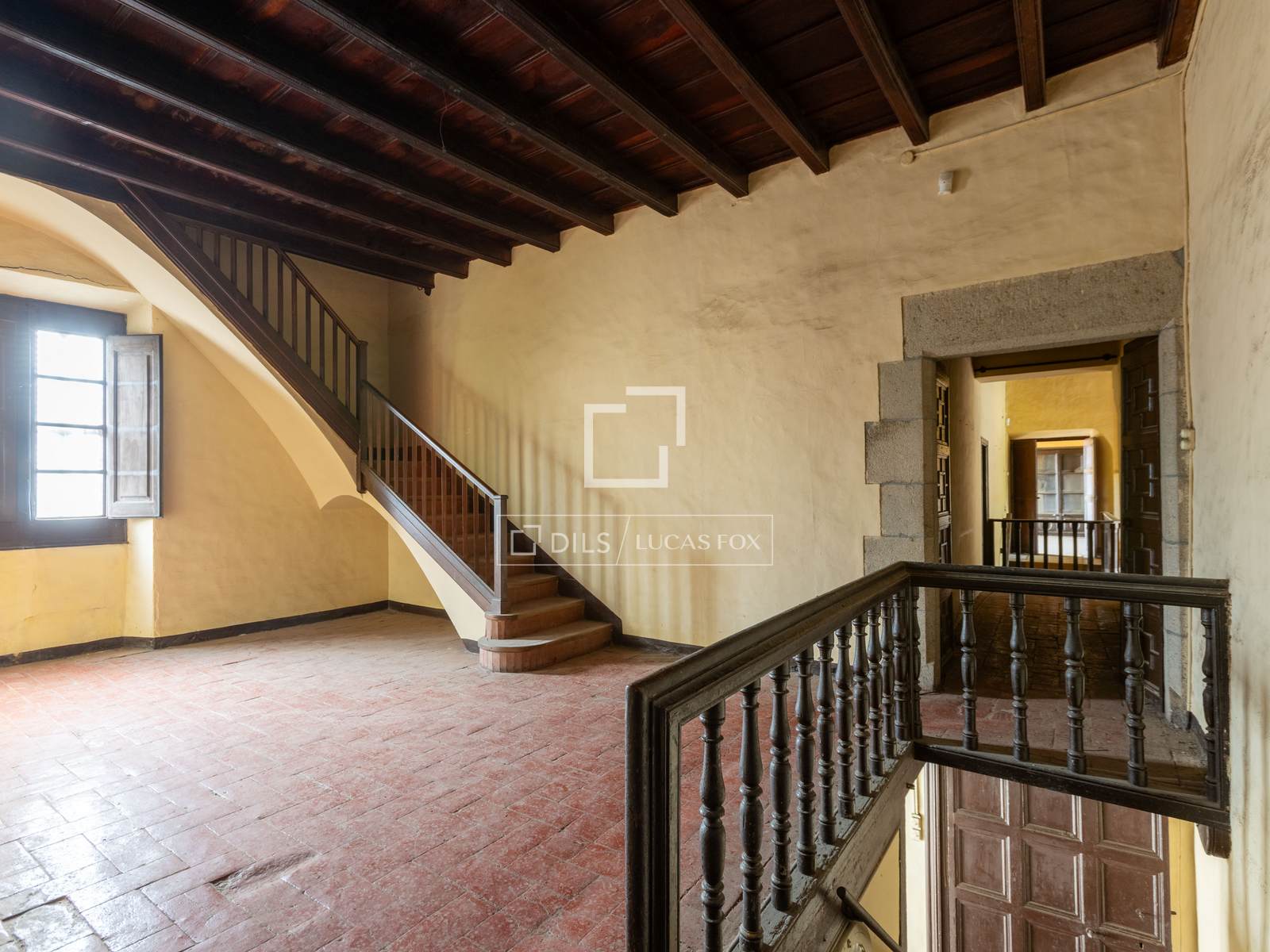 Propiedad comercial en Sant Andreu de Llavaneres, Barcelona, España 1847 m2 No. 192656