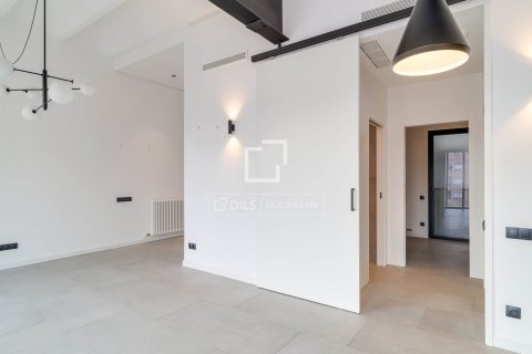 Apartment for sale in Barcelona, Spain 2 bedrooms, 85 sq.m. No. 192655 - photo 17