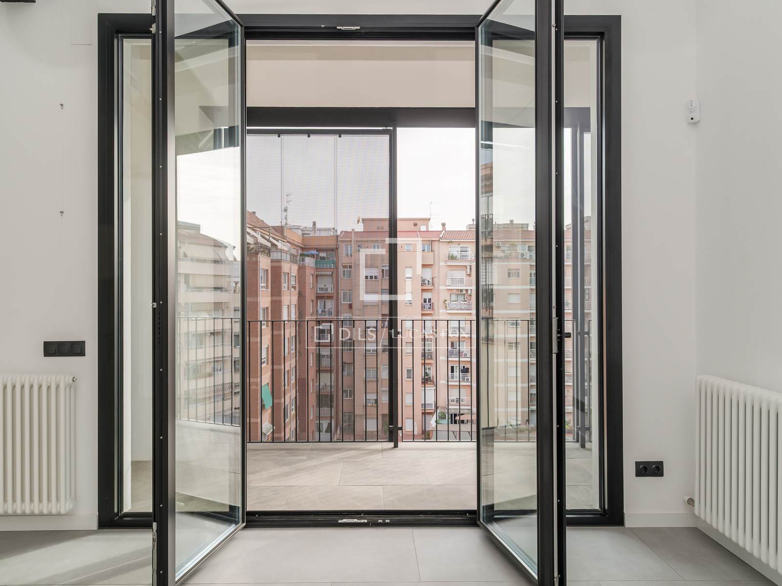 Apartament w Barcelona, Hiszpania 2 sypialnie, 85 mkw. nr 192655