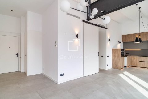Apartment for sale in Barcelona, Spain 2 bedrooms, 85 sq.m. No. 192655 - photo 8