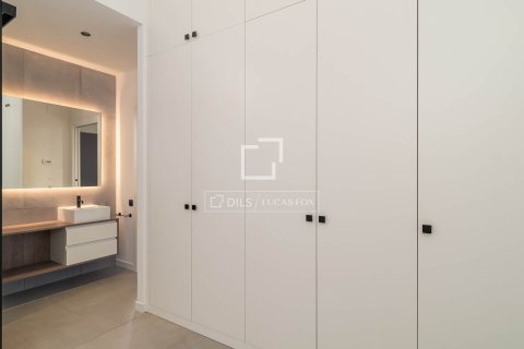 Apartment for sale in Barcelona, Spain 2 bedrooms, 85 sq.m. No. 192655 - photo 27