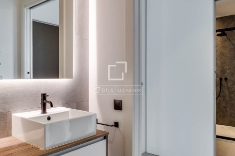 Apartment for sale in Barcelona, Spain 2 bedrooms, 85 sq.m. No. 192655 - photo 20
