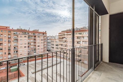 Apartment for sale in Barcelona, Spain 2 bedrooms, 85 sq.m. No. 192655 - photo 15