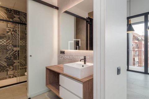 Apartment for sale in Barcelona, Spain 2 bedrooms, 85 sq.m. No. 192655 - photo 18