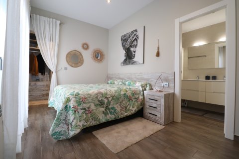 Продажа таухауса в Дайя Вьеха, Аликанте, Испания 3 спальни, 133м2 №143800 - фото 14