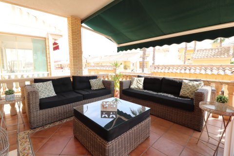 Villa for sale in Algorfa, Alicante, Spain 5 bedrooms, 151 sq.m. No. 143799 - photo 5