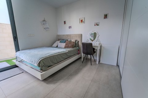 Продажа таухауса в Бенихофар, Аликанте, Испания 3 спальни, 162м2 №143797 - фото 15