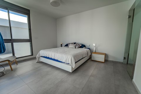 Продажа таухауса в Бенихофар, Аликанте, Испания 3 спальни, 162м2 №143797 - фото 23