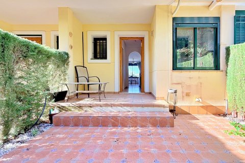 Casa adosada en venta en Orihuela, Alicante, España 2 dormitorios, 83 m2 No. 160582 - foto 14