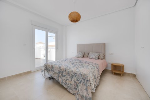 Huvila myytävänä San Fulgencio, Alicante, Espanja, 3 makuuhuonetta, 109 m2 No. 160583 - kuva 11