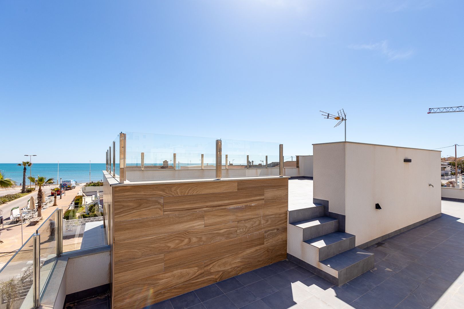 House in Torrevieja, Alicante, Spanien 4 Schlafzimmer, 210 m2 Nr. 95739