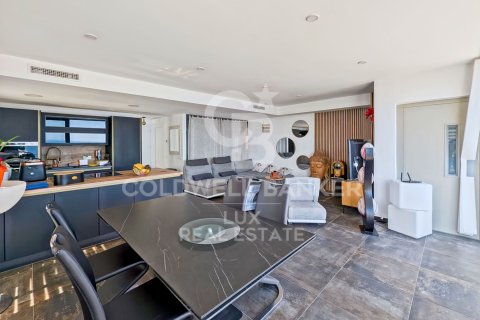 Villa for sale in Roses, Girona, Spain 3 bedrooms, 256 sq.m. No. 158869 - photo 6