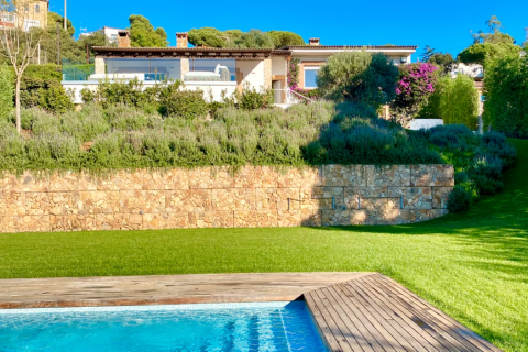 House for sale Platja D'aro, Girona, Spain 4 bedrooms, 247 sq.m. No. 63119 - photo 1