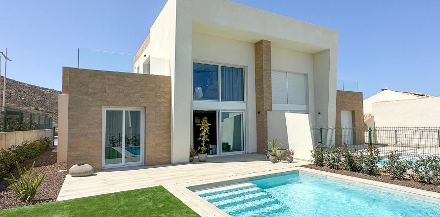 Villa in Alicante, Spanien 3 Schlafzimmer, 109 m2 Nr. 143623