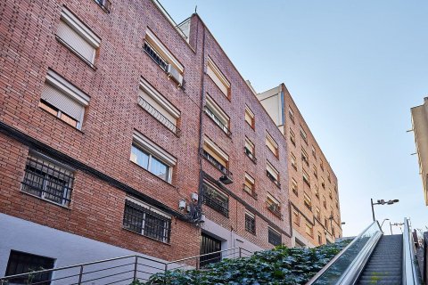 Apartament w Barcelona, Hiszpania 3 sypialnie, 68 mkw. nr 186475